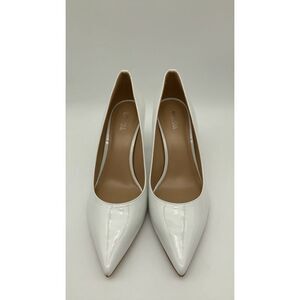 Michael Kors Shiny White Pointed Heels